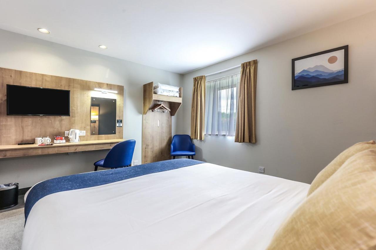 Days Inn Peterborough Extérieur photo